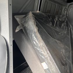 Tempur-Pedic Queen Bed Set