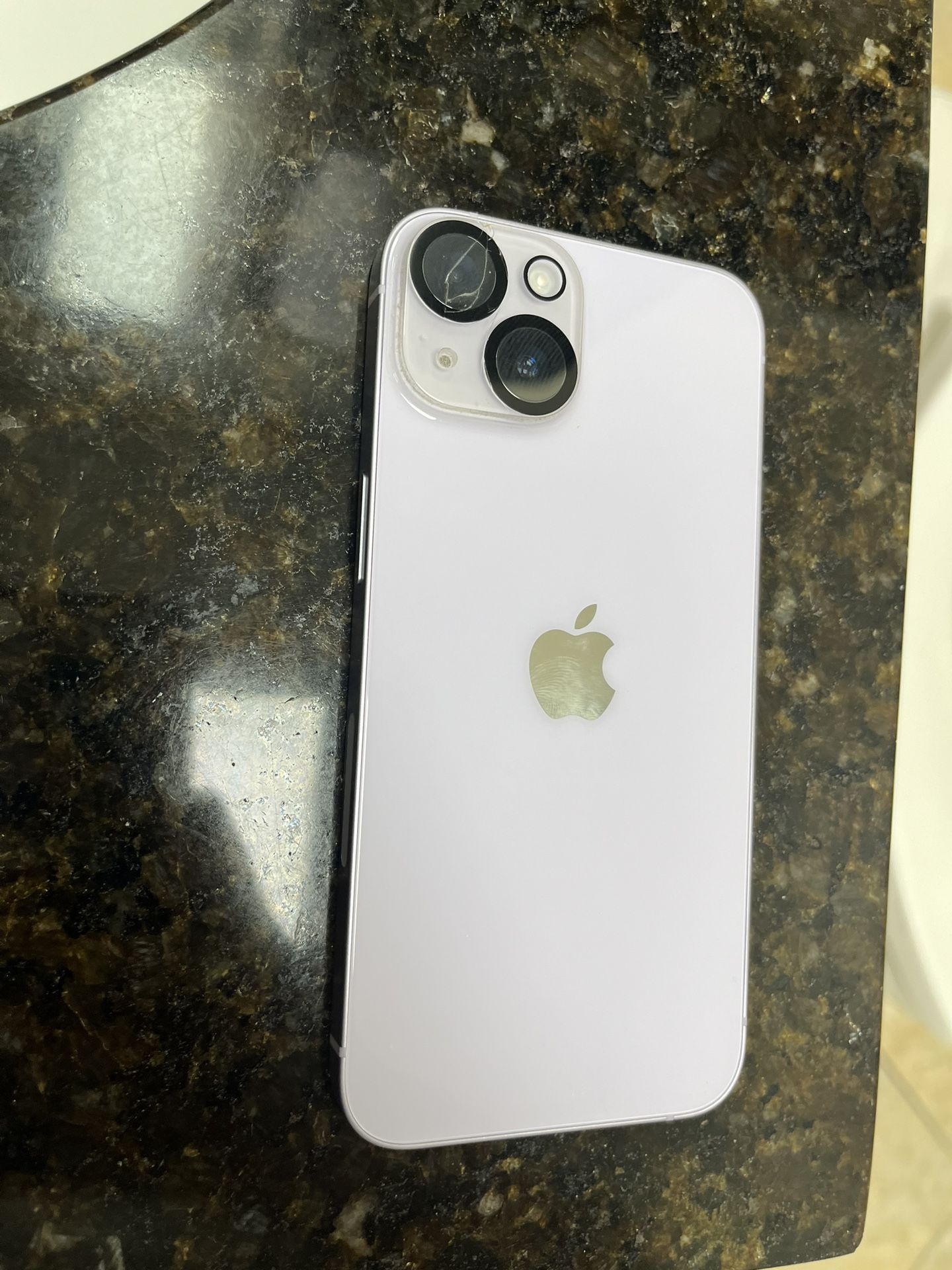 iPhone 14