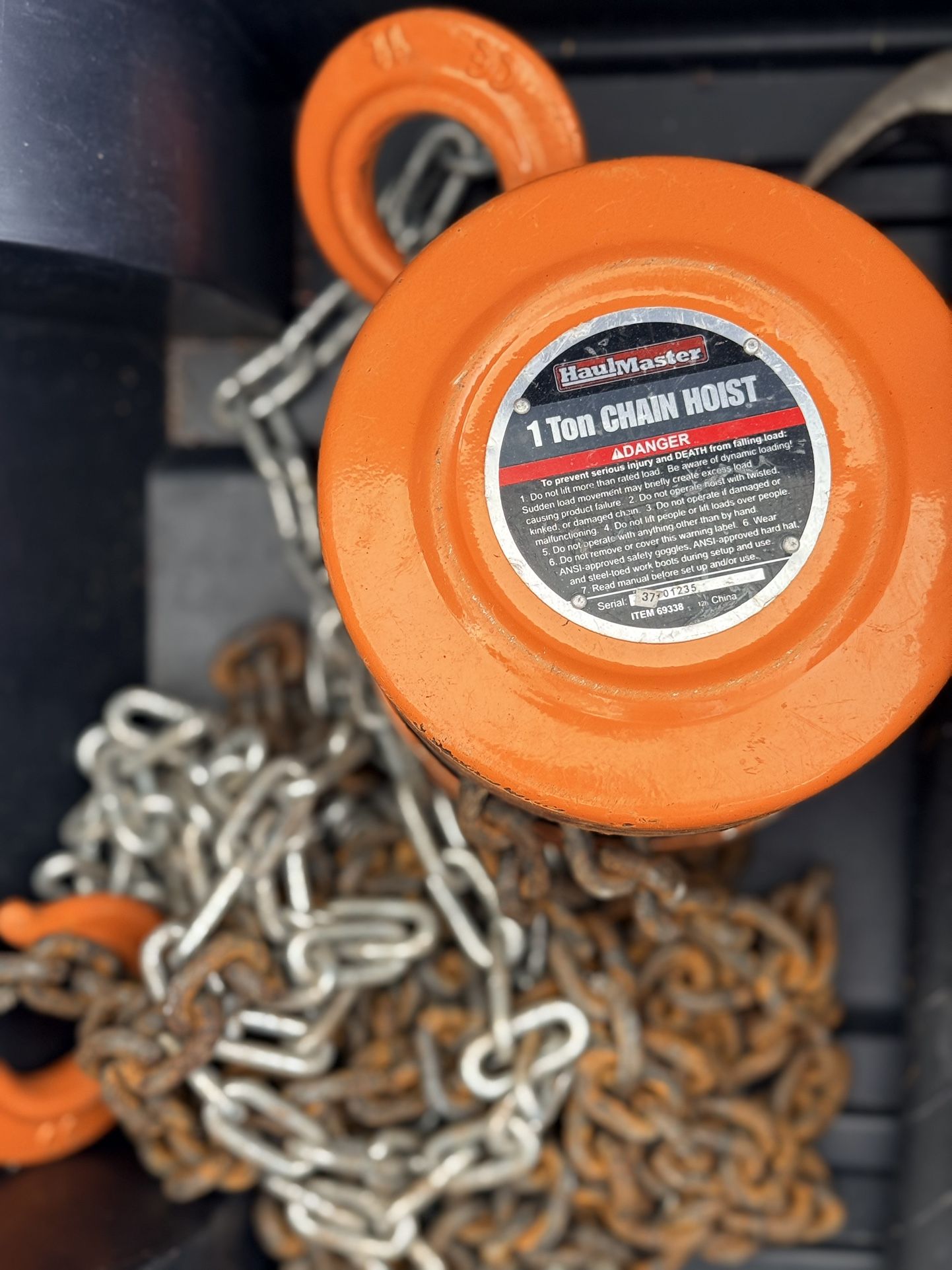 Haulmaster 1 Ton Chain Hoist