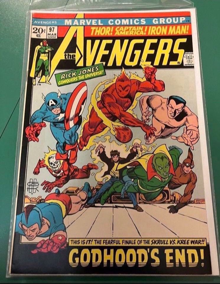  Major 🔑 1971 Bronze Age Avengers #97 Knee- Skrull War Comic Book