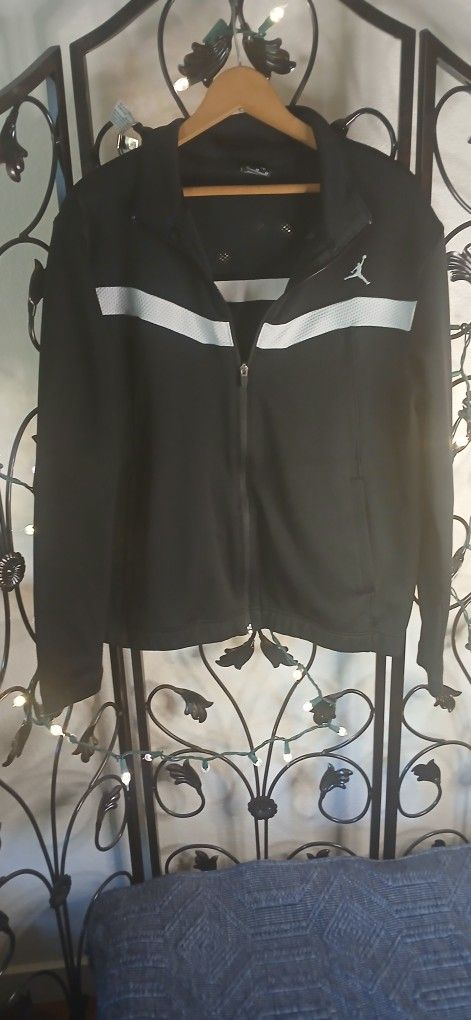 Jordan Black White Zip Up Athletic Jacket M