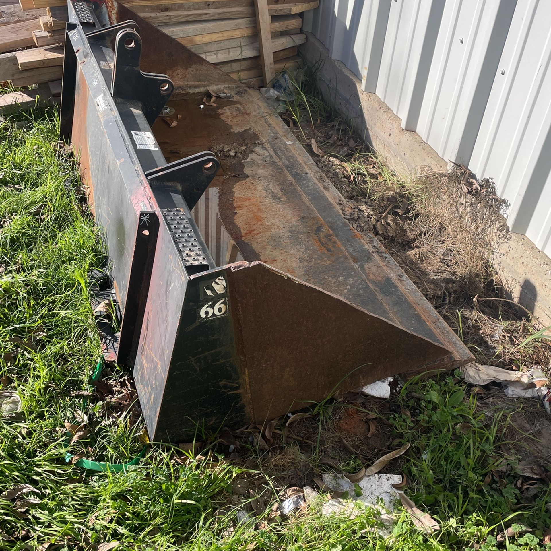 66 Inch Bucket 