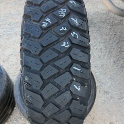 2 FIRESTONE LT 255/75/17