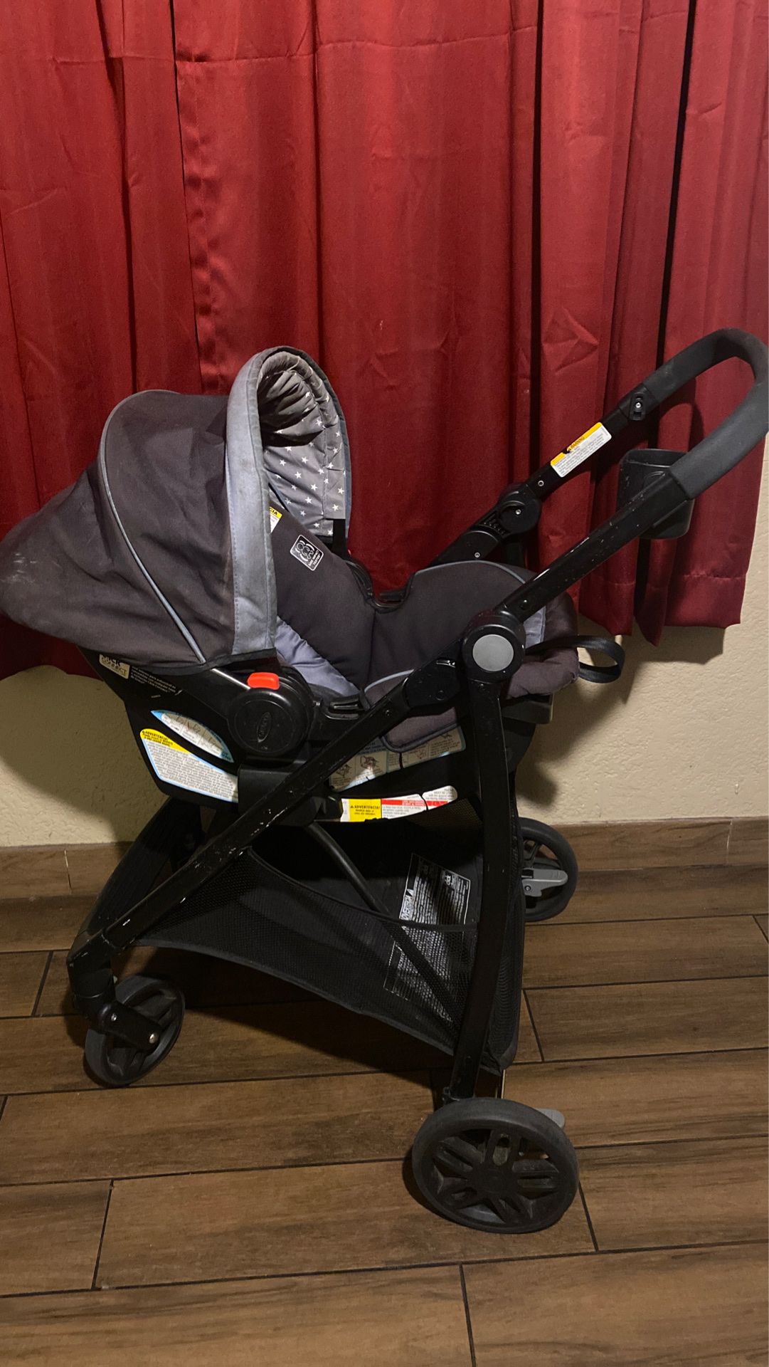 GRACO STROLLER AND CARSEAT