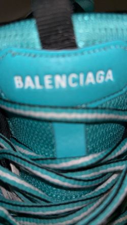 Balenciaga tracks size 9