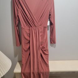 Hermoso Vestido Toda La Ropa Esta Nueva Es S Pero Le Queda A Una M