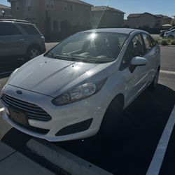 2014 Ford Fiesta