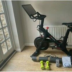 Peloton Bike 