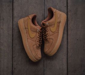 Nike Air Force 1 '07 LV8 'Wheat/Flax' size 8