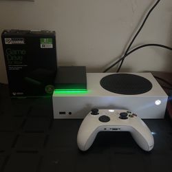 Xbox Series S With 2 Tb Game Drive Storage