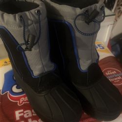 Snow Boots Size 13C $23