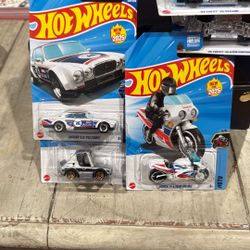 Hot Wheels Jaguar ,skyline,Honda Vfr750r