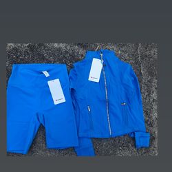 Blue lululemon size 6
