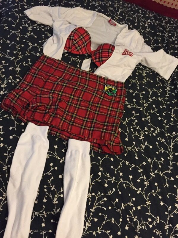 Tilted kilt uniform