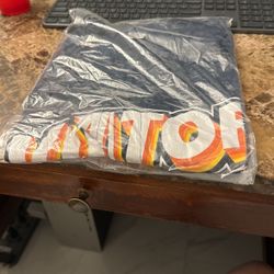 Las Vegas Aviators Team Shirt Xl - Still Wrapped