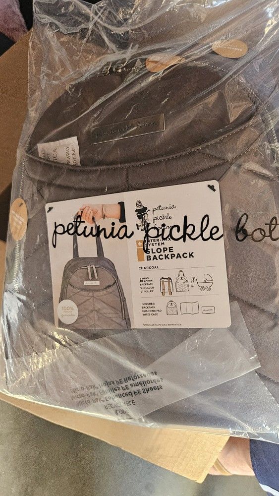 Petunia Pickle Bottom