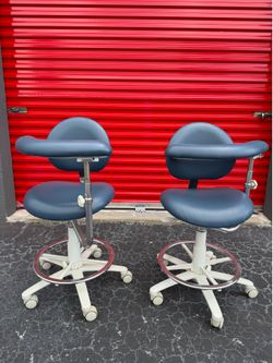 Brewer Medical Stool Chair Adjustable Rolling Chair Dental / Doctor Stool