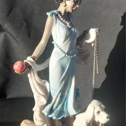 Unique Sculpture beautiful Black Woman 11"