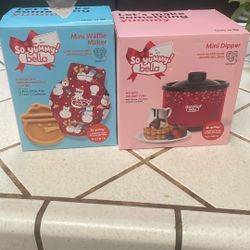 Waffle Maker And Mini Dipper 