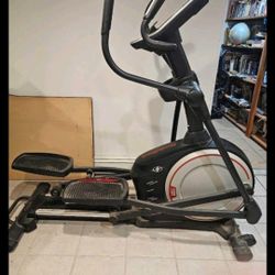 NordicTrack Intensity Strides Ramp Elliptical