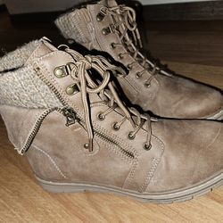 Cliff Brand Womens Boots Size 9