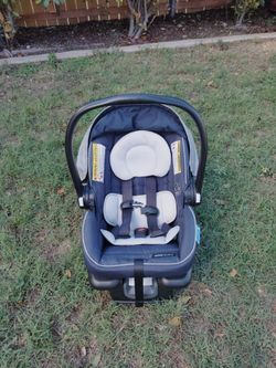 Graco SnugRide 35 Lite LX Infant Car Seat