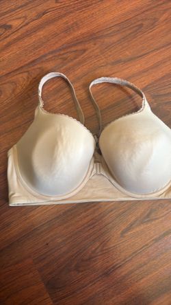 VICTORIA ‘S SECRET 38DD