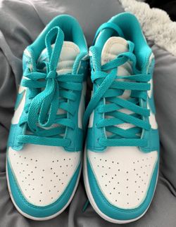 Nike teal shoes 6.5 womens