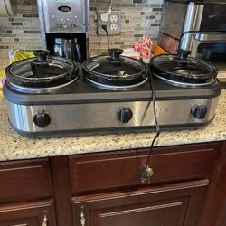 Three Crock Buffet Slow Cooker 