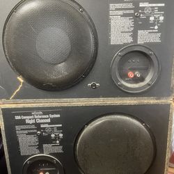 Polk audio bookshelf SDA vintage speakers , everything is working good ,crack one side see a picture ,I think 1 tweeter it’s not good .Can buy from on