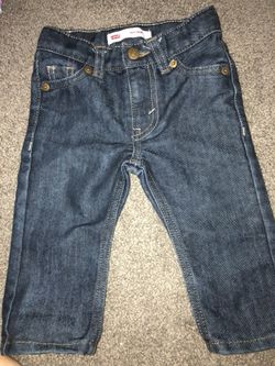 Levi’s boys 12 m