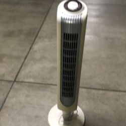 Holmes tower fan