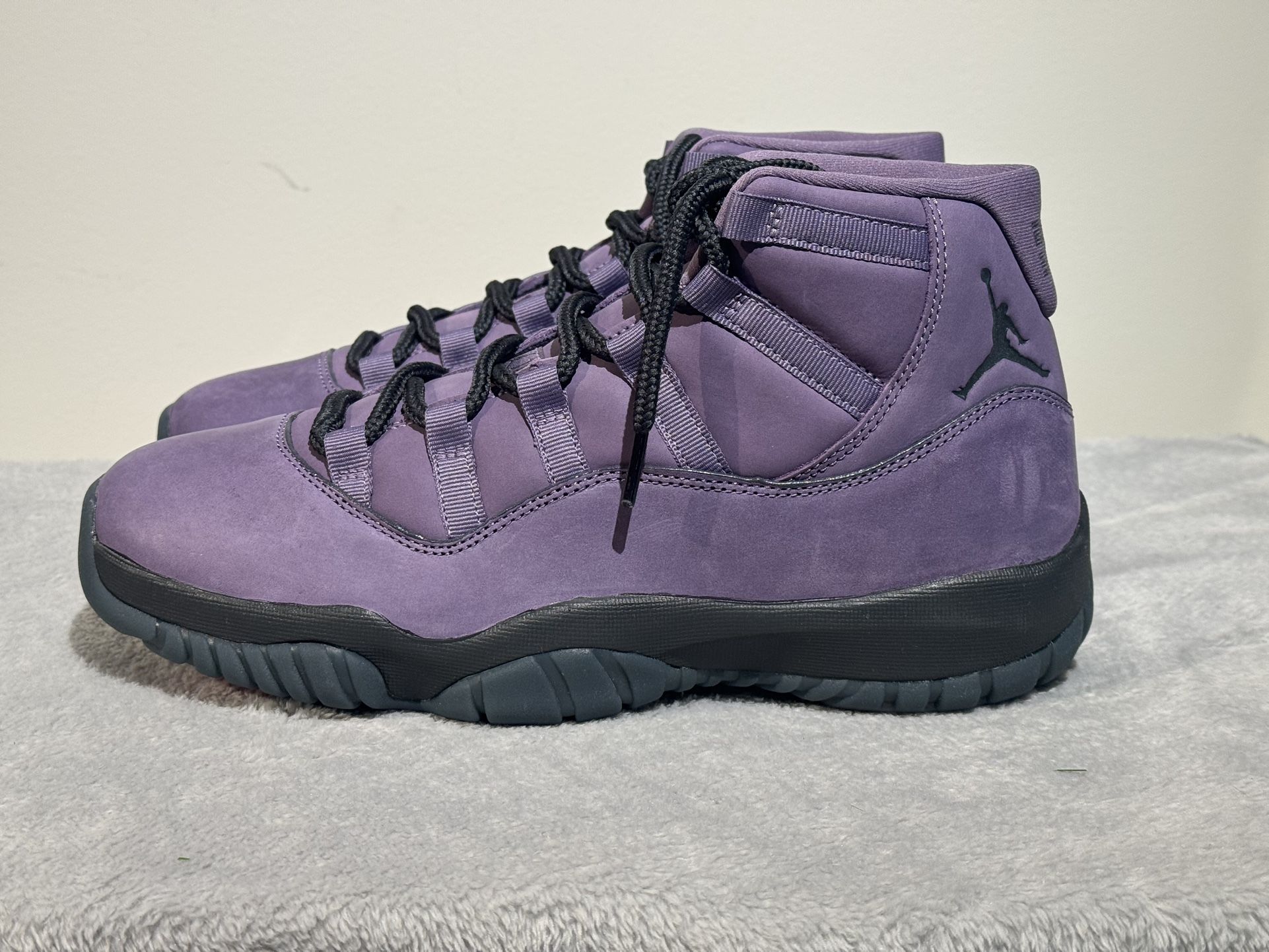 Air Jordan 1 High “Mojave” Size 9.5 DS New With Box 