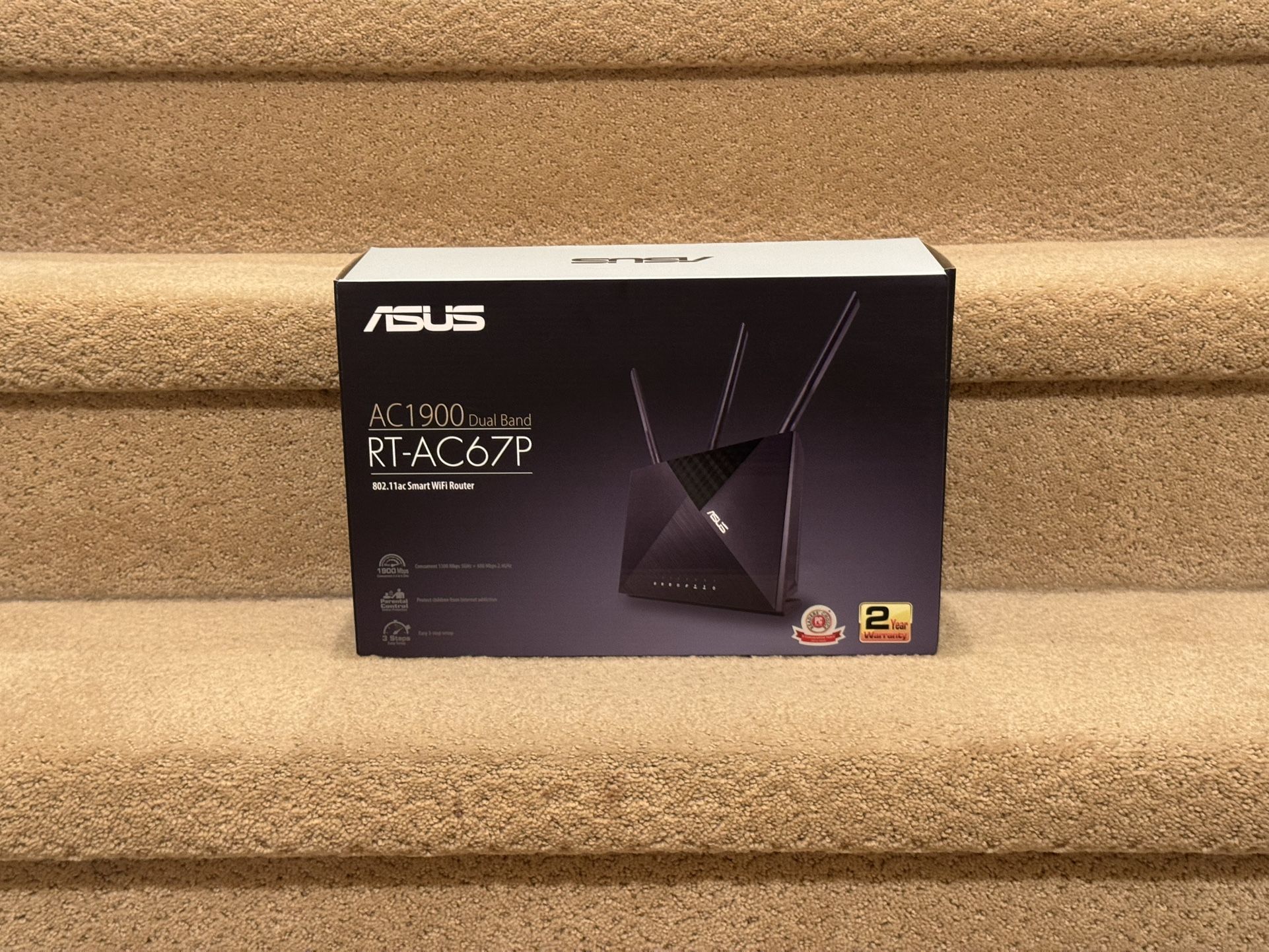 ASUS AC1900 Dual Band RT-AC67P Smart WiFi Router