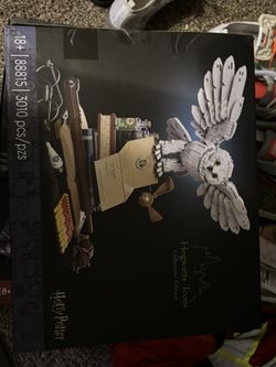 NEW LEGO 76391 Harry Potter Hogwarts Icons Collectors Edition, SEALED Box