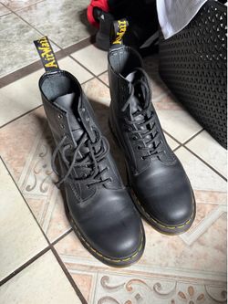 Dr.Martens AirWair size 9