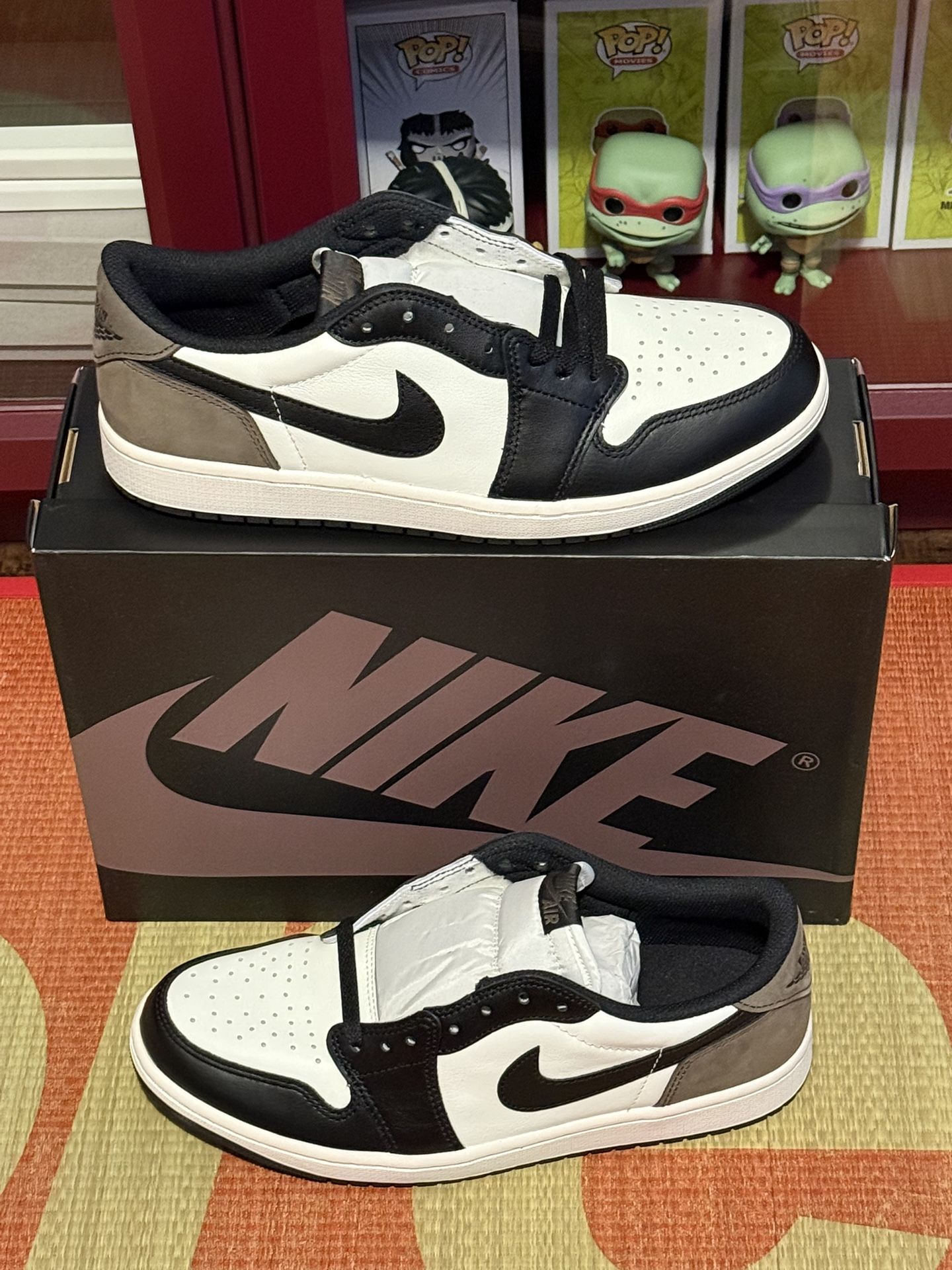 Jordan 1 Mocha Lows 10.5