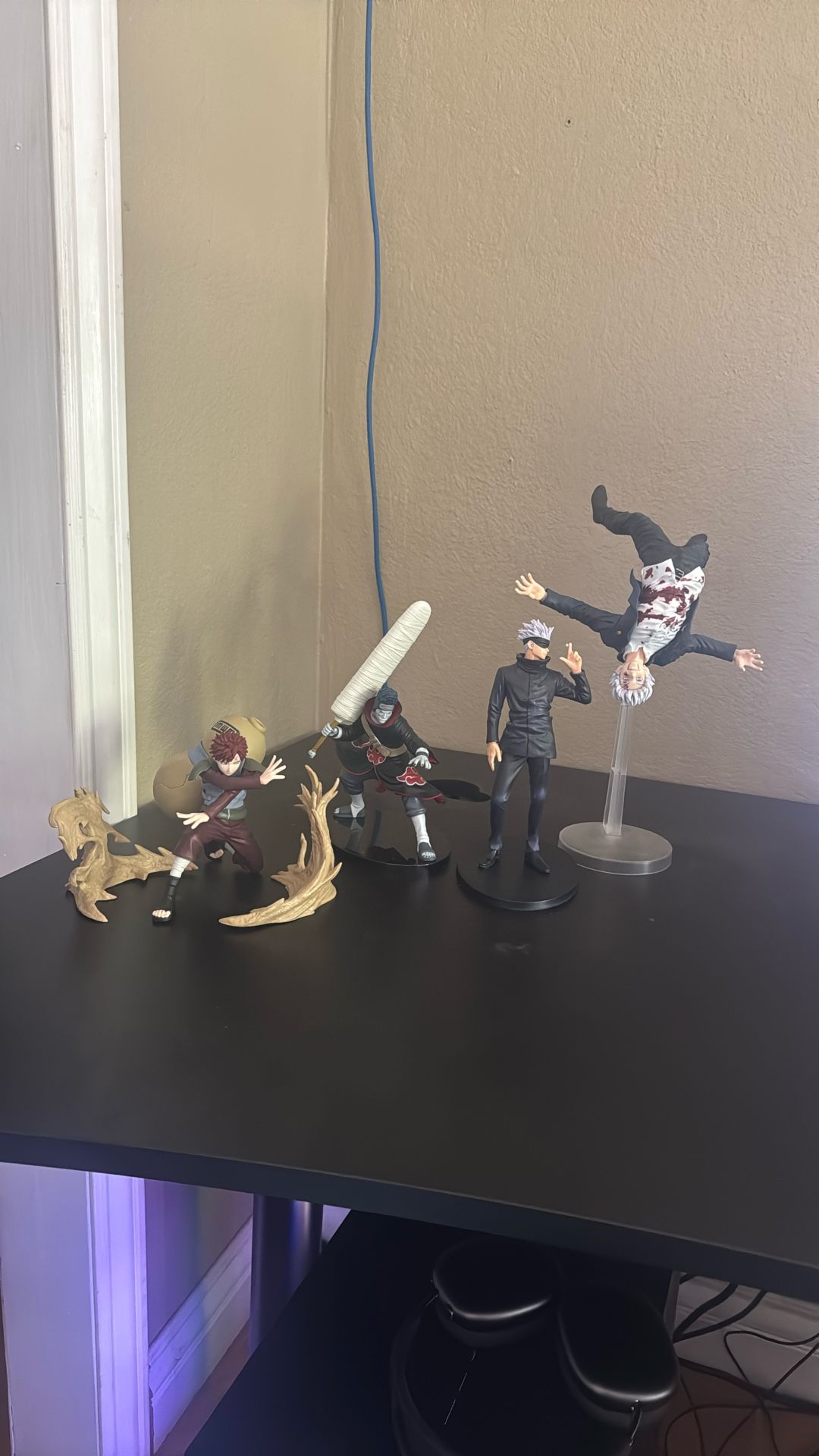 Anime Figures 🚨FIRST COME FIRST SERVE🚨