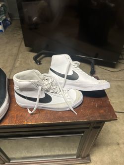 Nike shoes