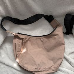 Baggu Tan Crescent Medium 
