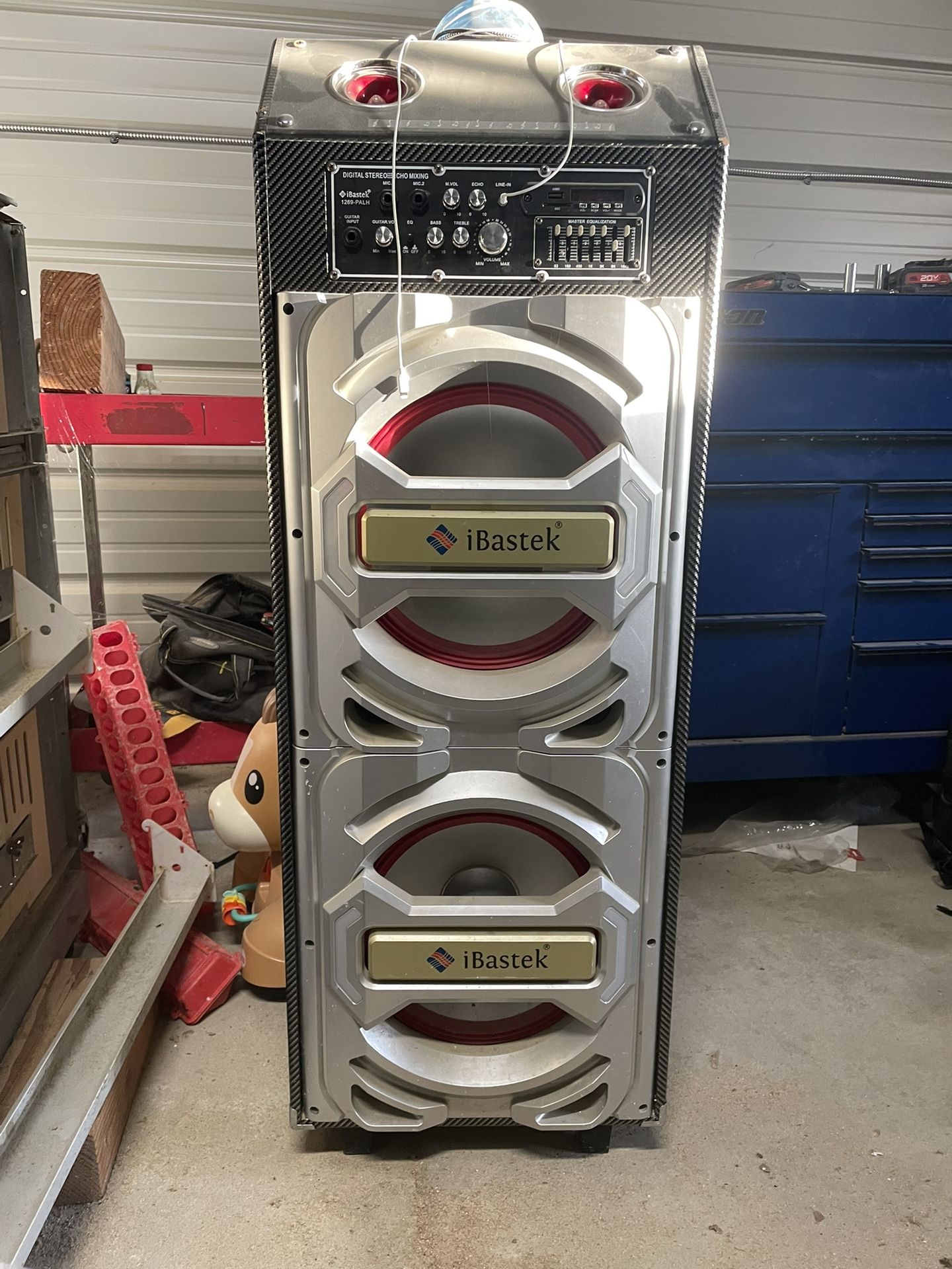 Ibastek Speaker