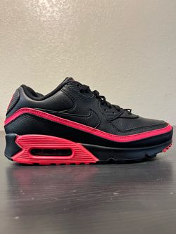 Undefeated x Nike Air Max 90 "Black Solar Red"  Size 9