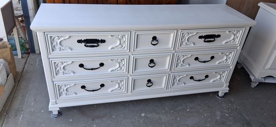 Dresser (32"/64"/18")