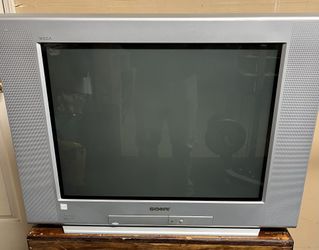 Sony Trinitron Wega 27” CRT TV