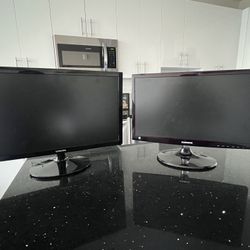 Samsung Monitors (chords Included)