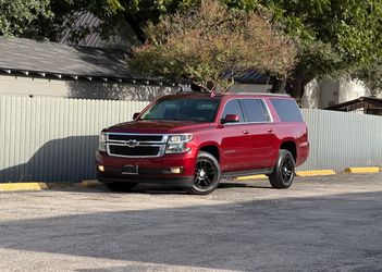 2017 Chevrolet Suburban