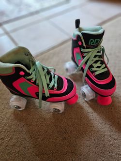 Girls Roller Skates