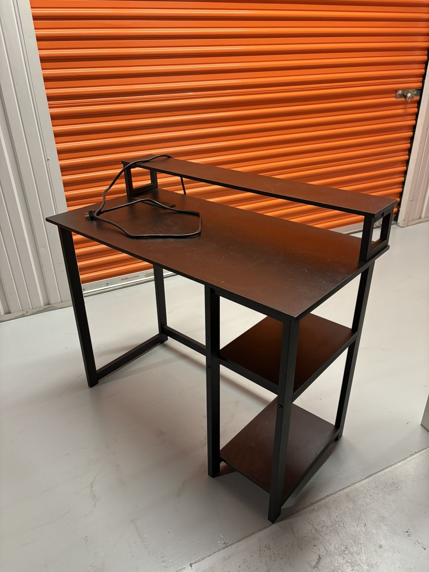 Work Station/Desk