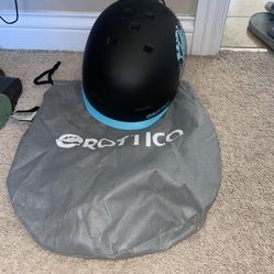 Grottico Snowboarding Helmet (Youth) 