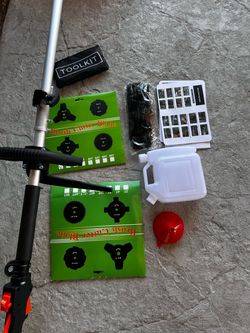 New 2 stroke gas weed wacker with two solid blades & accessories. Try before you. Pickup only.